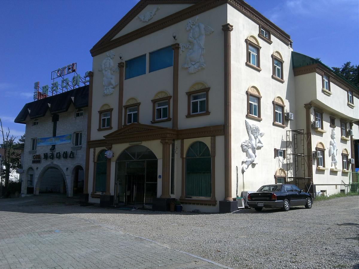 Seorak Resortel Sokcho Exterior photo